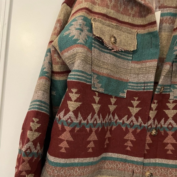 NWT Vici New In Aztec Southwestern Shacket Jacket - Picture 5 of 8